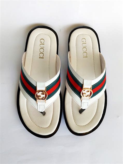 mens gucci house slippers|fluffy gucci slippers.